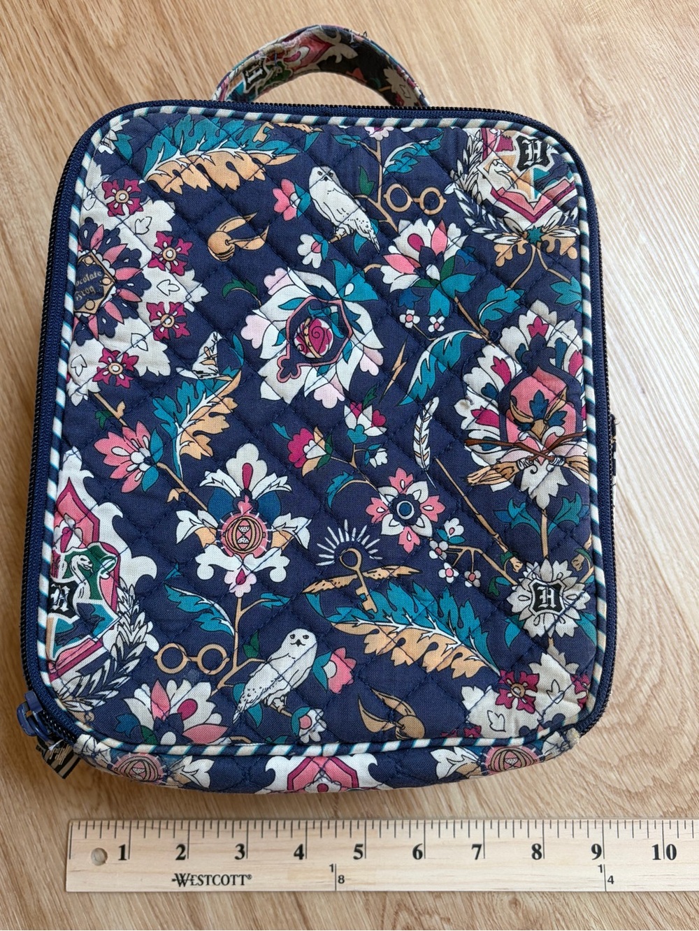 Vera Bradley Harry Potter Hogwarts Lunch Box Bag Tote Quilted Insulated - Picture 7 of 8